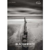 Black & White 2025 - Bildkalender 50x70 cm - Wandkalender XL - schwarz-weiß - Kunst - Hochformat - Palazzi, EAN/ISBN-13: 4251734300676